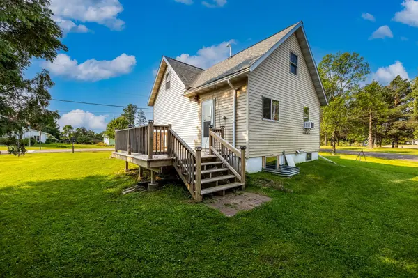 3511 Guvernorsvej, Askov, MN 55704