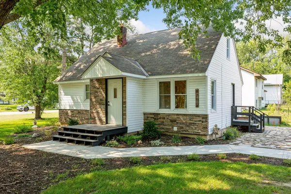 8700 Griggs AVE, Lexington, MN 55014