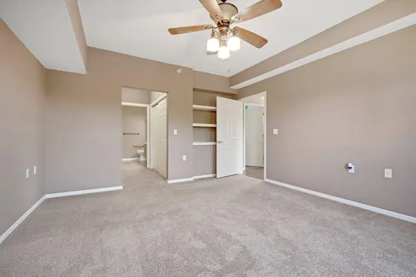 3800 85th AVE N #316, Brooklyn Park, MN 55443