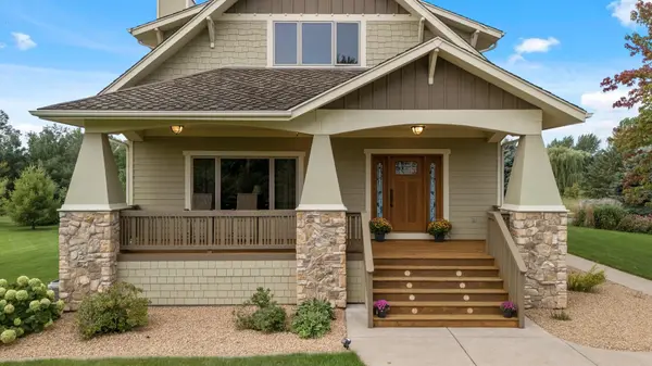 18625 Fontana ST, Columbus, MN 55092