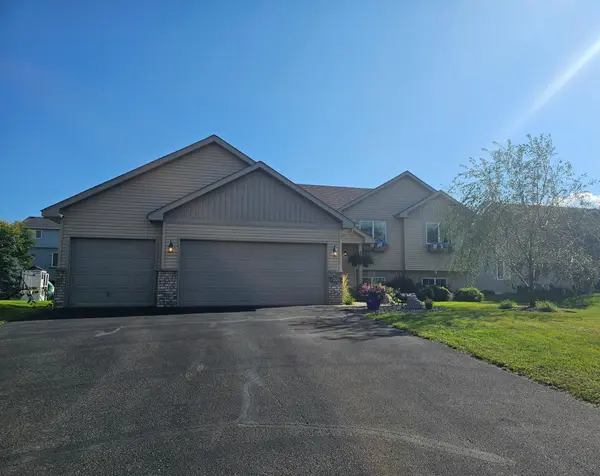 9149 Whispering Hills LN, Elko New Market, MN 55020