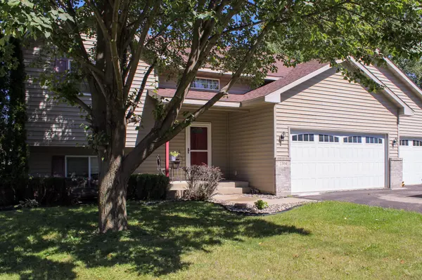 2304 W Hill ST,  Faribault,  MN 55021