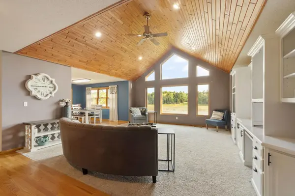 6202 Donald ST, Baxter, MN 56425