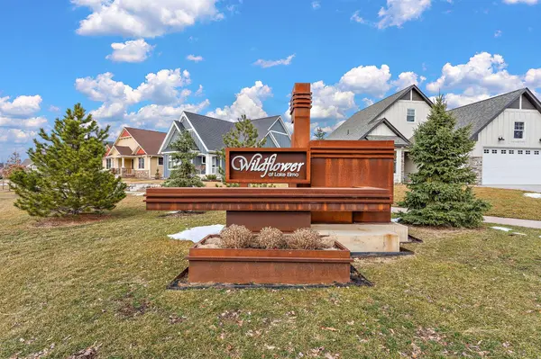 11418 Sunflower LN N, Lake Elmo, MN 55042