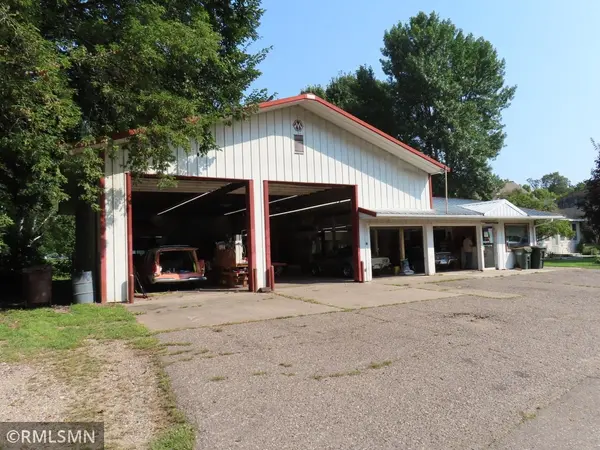 4296 112th ST NW, Silver Creek, MN 55358