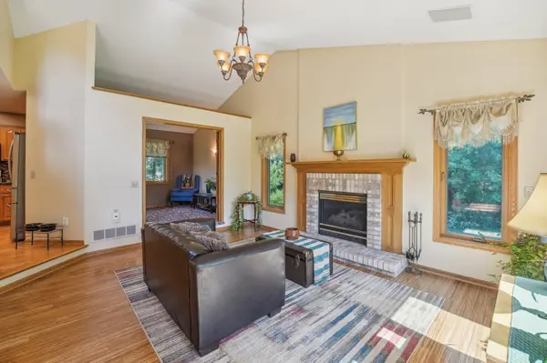 2525 62nd ST E, Inver Grove Heights, MN 55076
