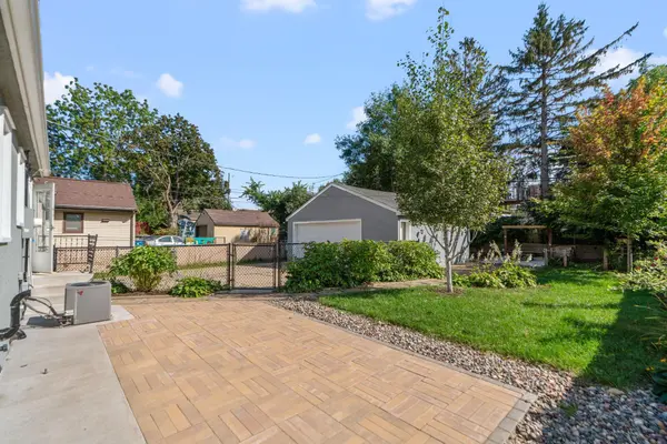 174 Butler AVE E, West Saint Paul, MN 55118