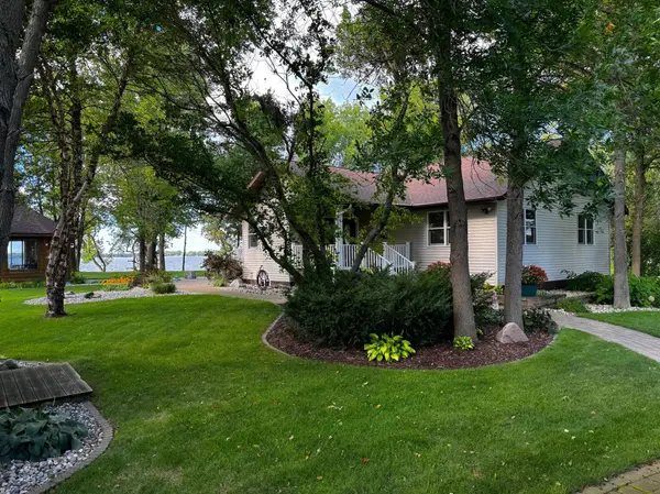 45221 Lamplight DR, Ottertail, MN 56571