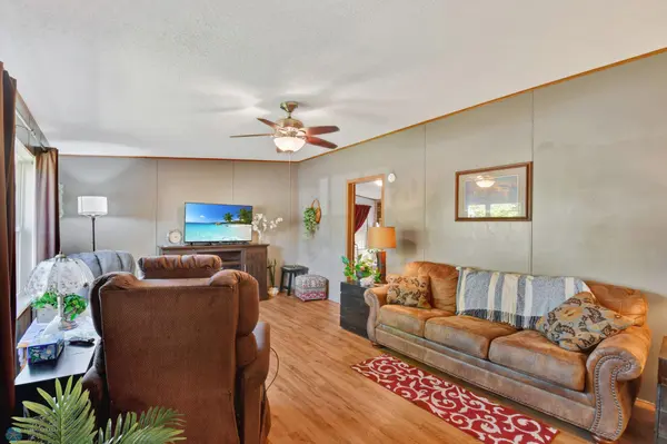 325 W 3rd AVE S, Ada, MN 56510