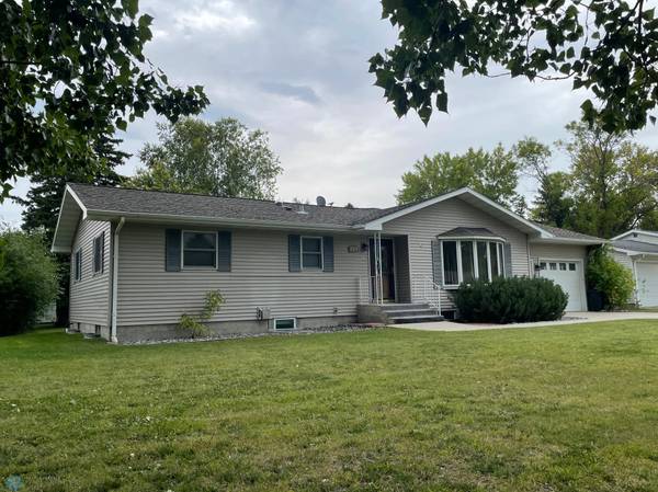 408 5th ST W, Ada, MN 56510