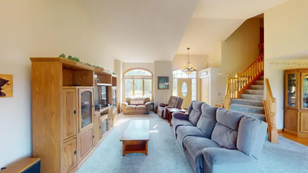 20420 Eidelweiss ST NW, Oak Grove, MN 55011
