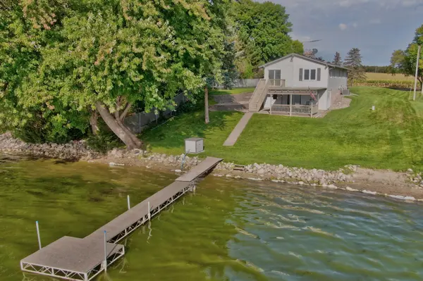 4112 Fillmore AVE NW,  Maple Lake,  MN 55358