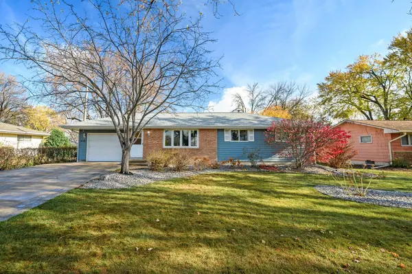4316 Aquila AVE N, Minneapolis, MN 55428