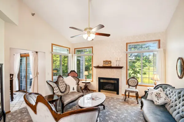 2502 Claremont DR, Mendota Heights, MN 55120