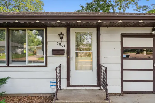 6801 Oakley ST NE, Fridley, MN 55432
