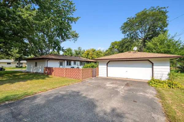 6801 Oakley ST NE, Fridley, MN 55432