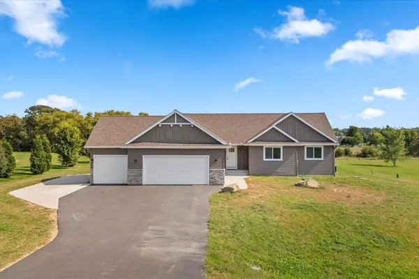 1019 166th ST, Hammond, WI 54015