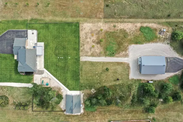 14045 312th AVE NW, Baldwin Twp, MN 55371