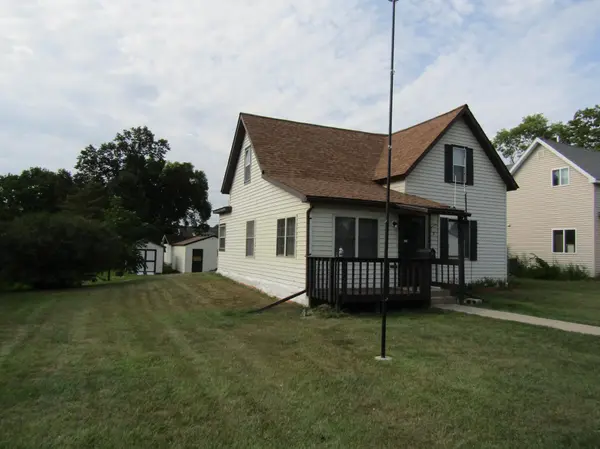412 Lac Qui Parle AVE N, Canby, MN 56220