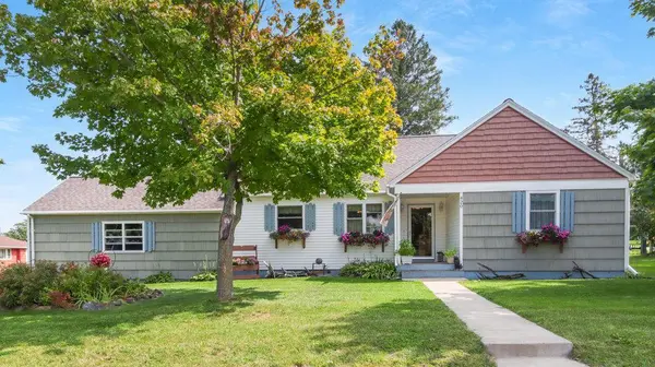 420 S 6th ST,  Barron,  WI 54812