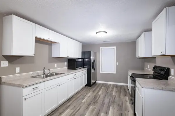 109 N Cedar ST, Royalton, MN 56373
