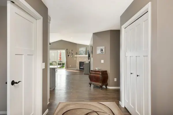 10105 3rd ST NE, Blaine, MN 55434