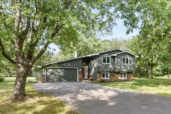 17000 Yttrium ST NW, Ramsey, MN 55303