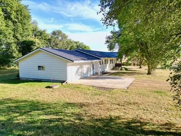 35213 State Highway 68, Clements, MN 56224