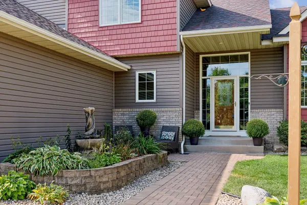 9219 Telford Bay, Brooklyn Park, MN 55443