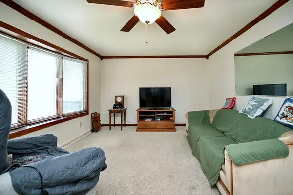 4765 W 8th ST, Winona, MN 55987