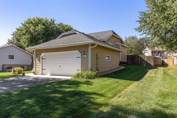 17317 Ixonia PATH, Lakeville, MN 55044