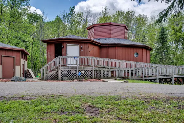 10747 Dunkirk LN N, Maple Grove, MN 55369