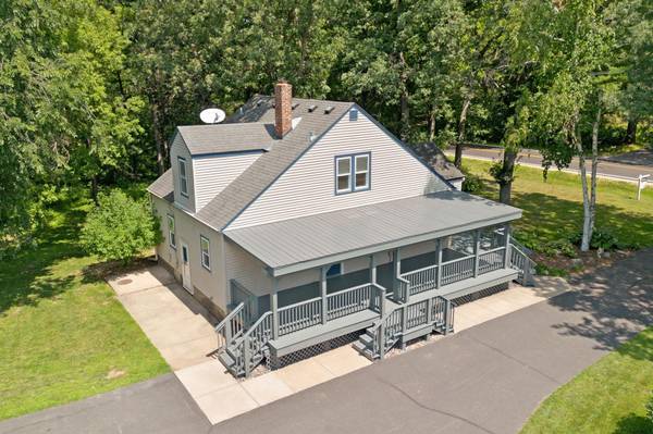5780 Tower DR, Woodbury, MN 55129