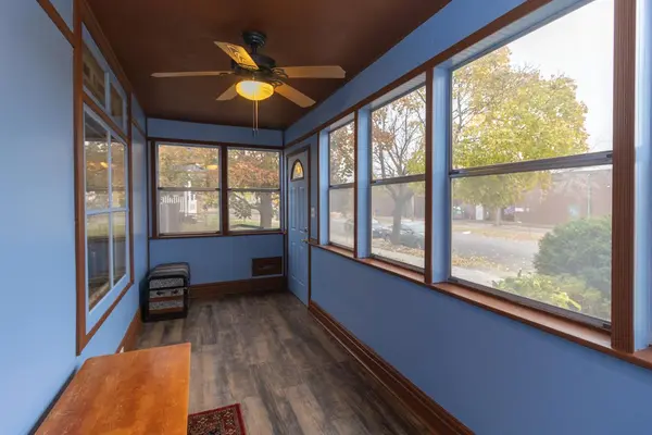 1215 E 21st ST, Minneapolis, MN 55404