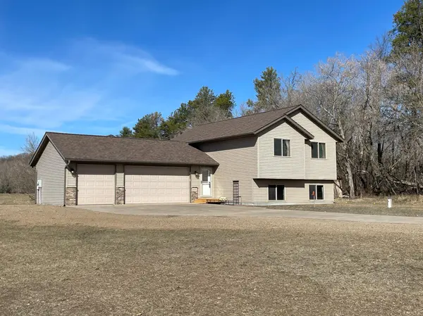 30892 103rd ST NW, Baldwin Twp, MN 55371
