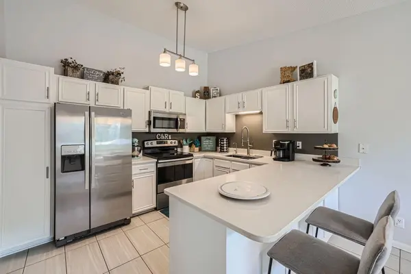 110966 Von Hertzen CIR, Chaska, MN 55318