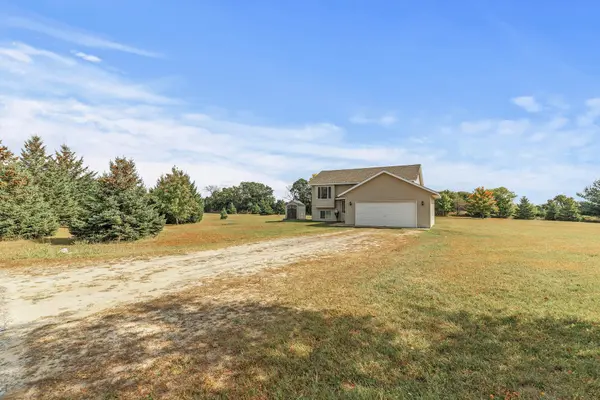 30229 97th CT, Baldwin Twp, MN 55371