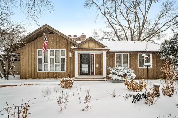9251 Green Briar RD, Bloomington, MN 55437