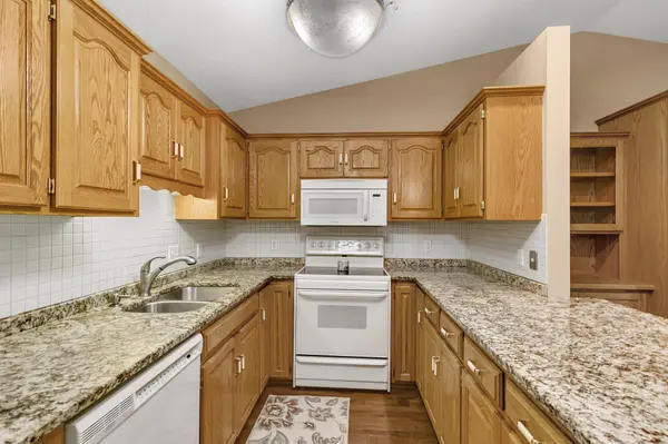 136 Par LN, Cold Spring, MN 56320