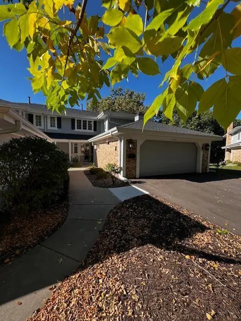 8018 Pennsylvania RD, Bloomington, MN 55438