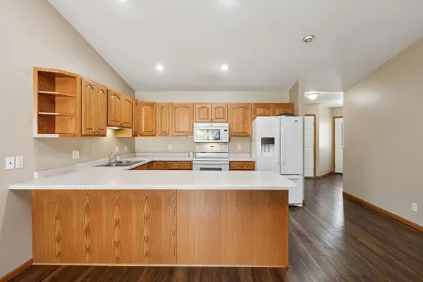 1423 Summit ST, Baldwin, WI 54002