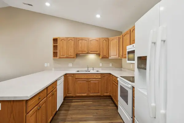 1423 Summit ST, Baldwin, WI 54002