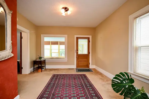 476 W 5th ST, Winona, MN 55987