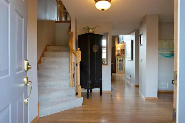 2004 White Pine RD, Hudson, WI 54016