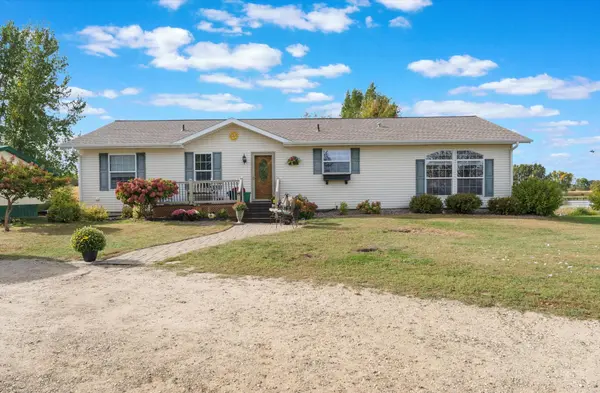 6354 5th ST NW, Willmar, MN 56201
