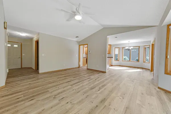 108 Amber LN, Mankato, MN 56001
