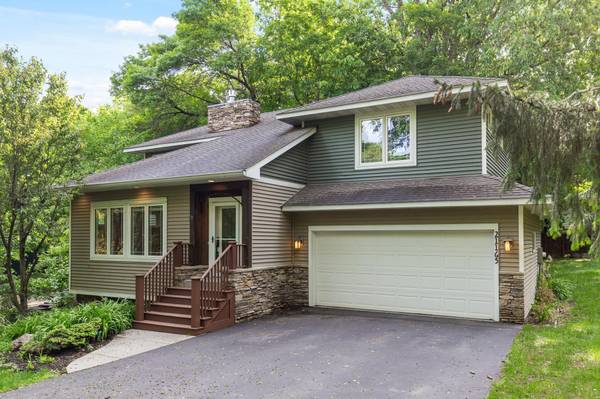 21165 Minnetonka BLVD, Shorewood, MN 55331