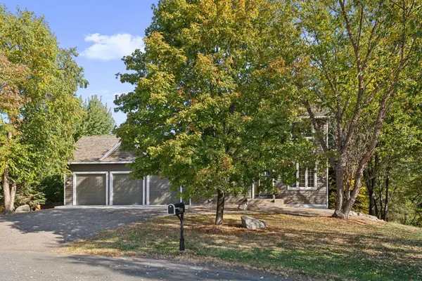 4950 Eagle Ridge RD, Loretto, MN 55357