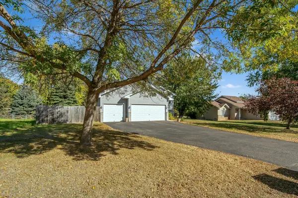 506 Birch ST SW, Isanti, MN 55040