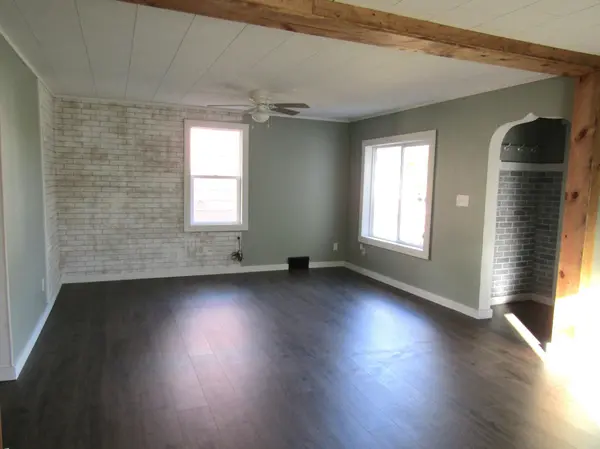 228 E Sorenson AVE, Appleton, MN 56208